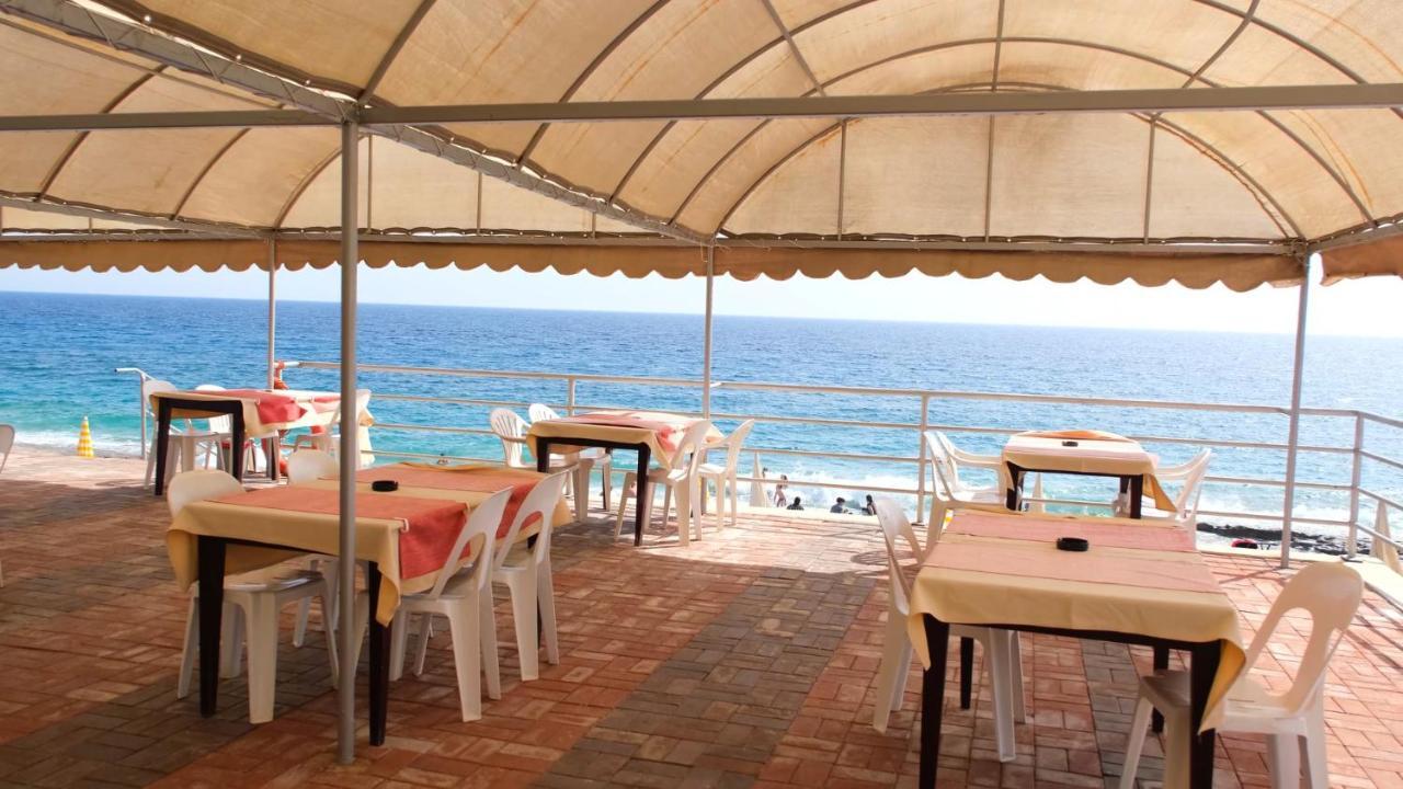מהמוטלר Doris Aytur Hotel מראה חיצוני תמונה