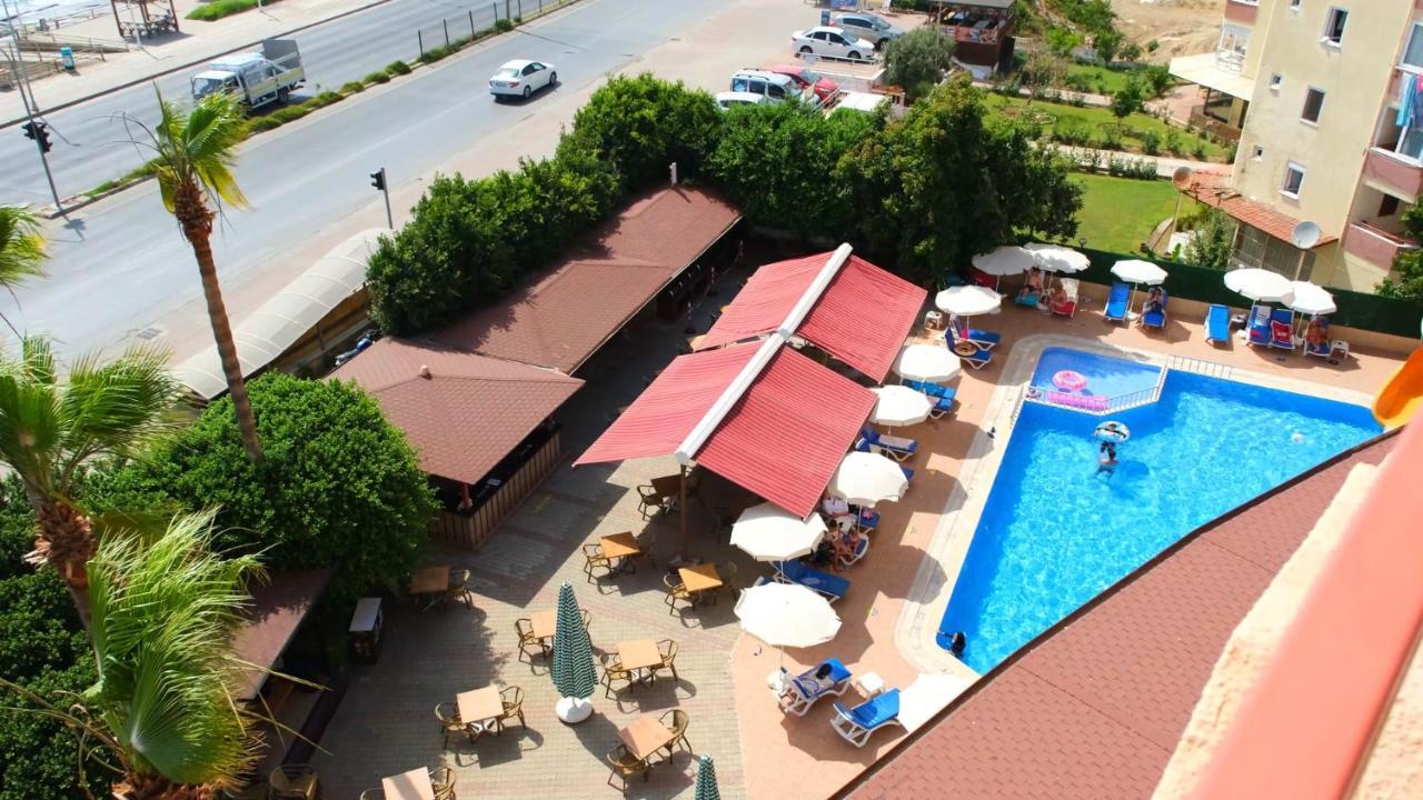 מהמוטלר Doris Aytur Hotel מראה חיצוני תמונה