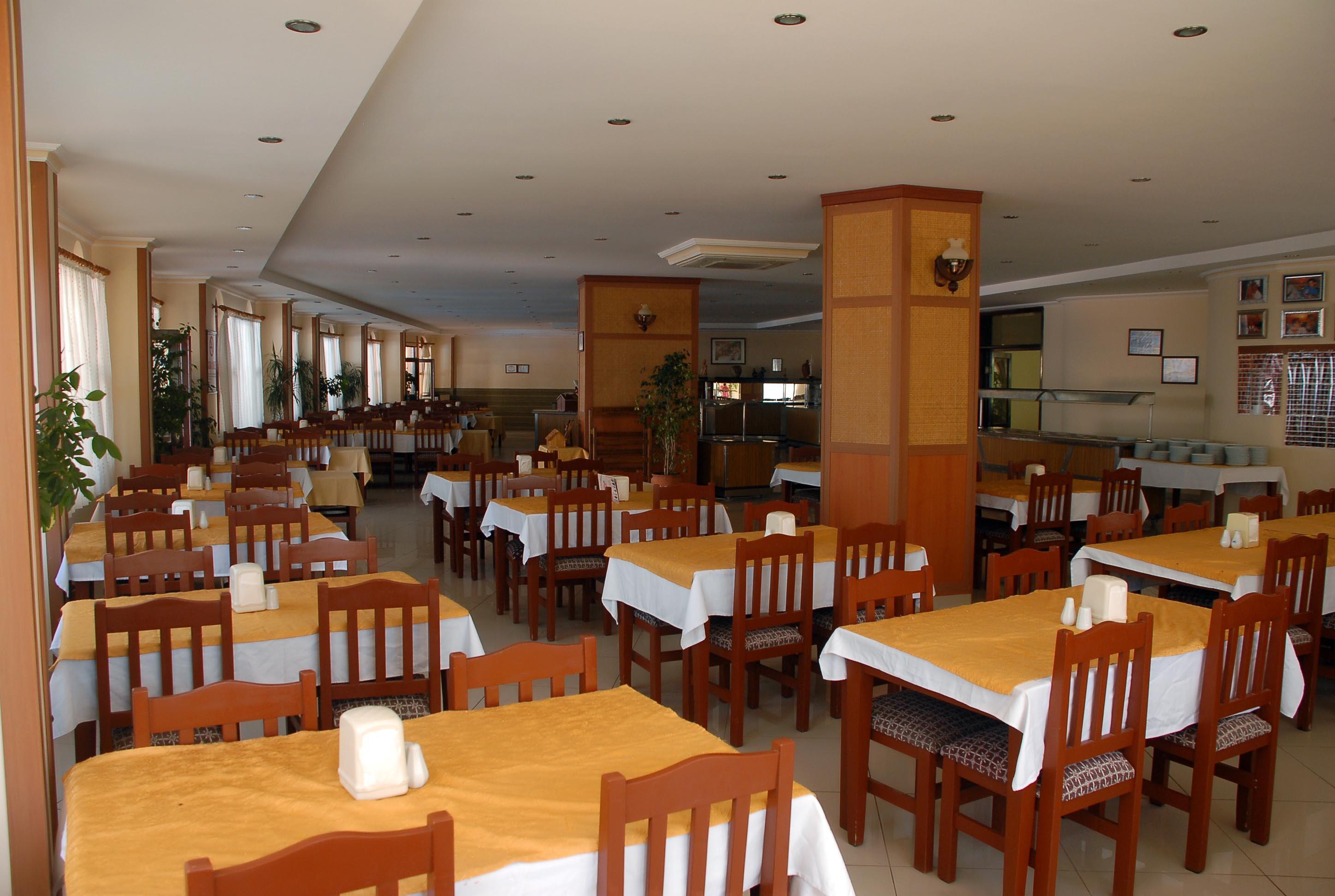 מהמוטלר Doris Aytur Hotel מראה חיצוני תמונה